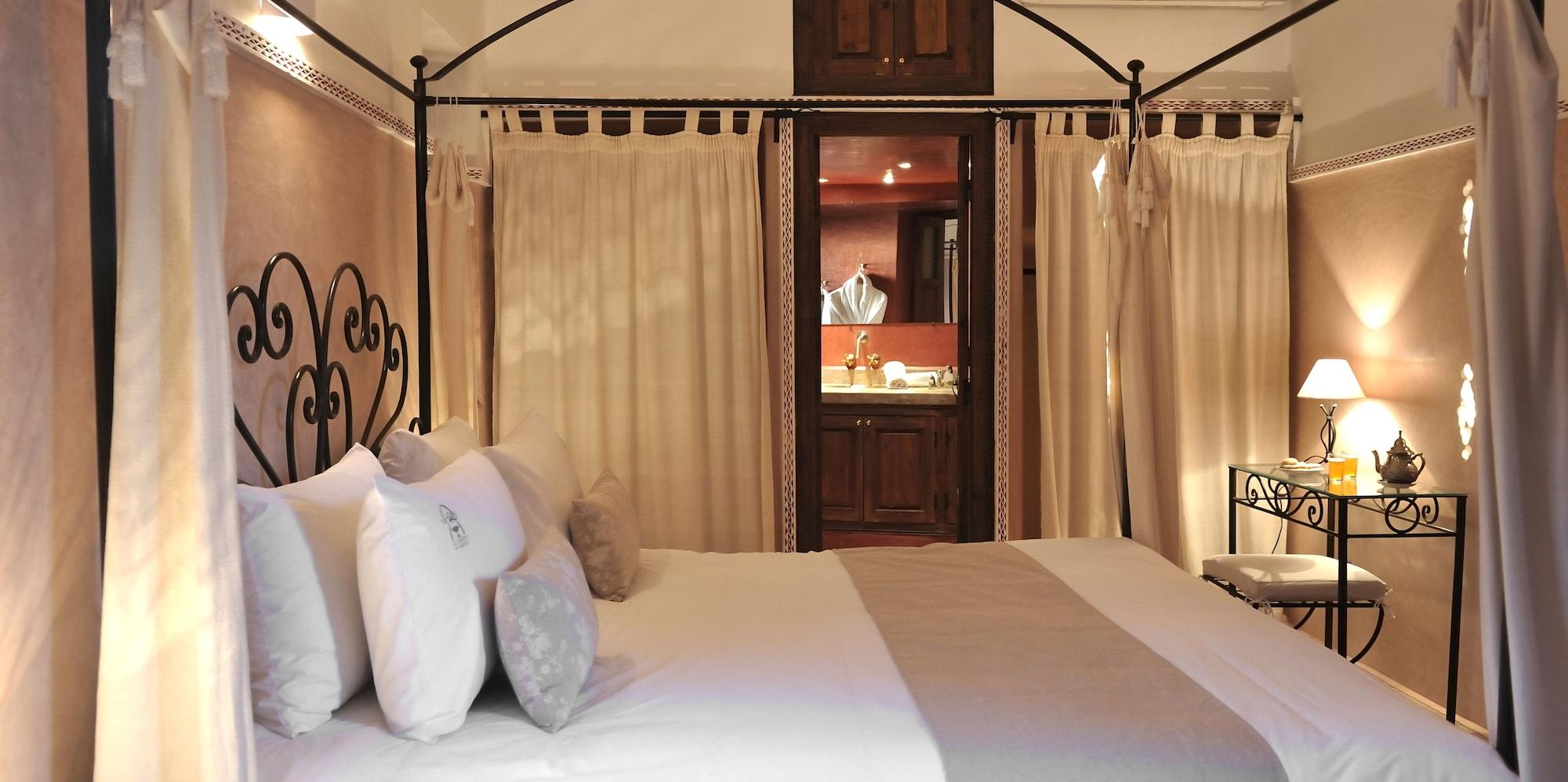 Riad Le Jardin D'Abdou Марракеш Экстерьер фото A bedroom at the hotel